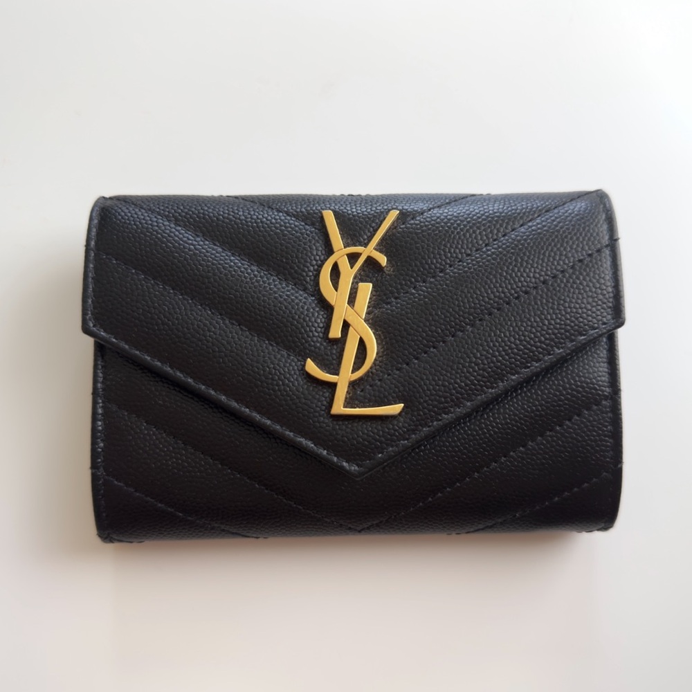 YSL CASSANDRE MATELASSÉ SMALL ENVELOPE WALLET IN GRAIN DE POUDRE LEATHER